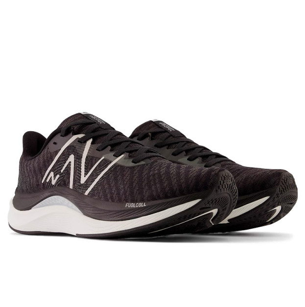 New Balance FuelCell Propel v4 Black White WFCPRLB4